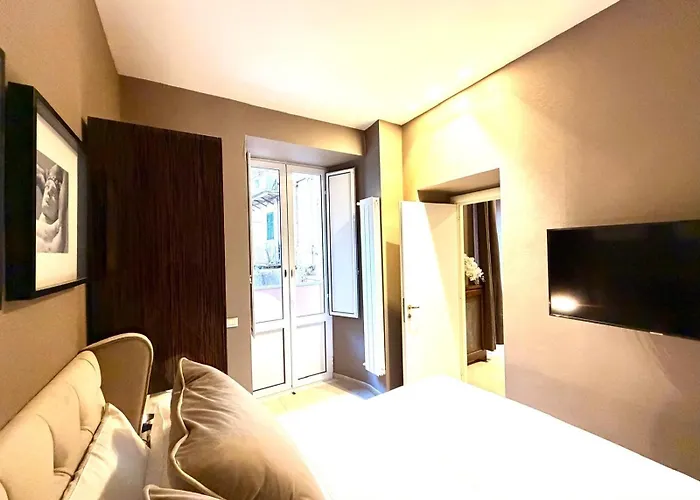 The Brunetti - Luxury Serviced Apartment