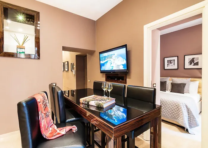 Apartment The Brunetti - Luxury Serviced Rome