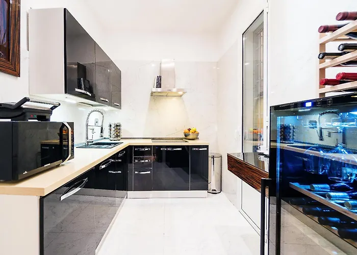 Apartment The Brunetti - Luxury Serviced *