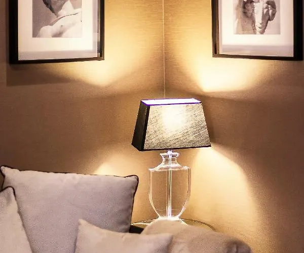 The Brunetti - Luxury Serviced Apartment Rom