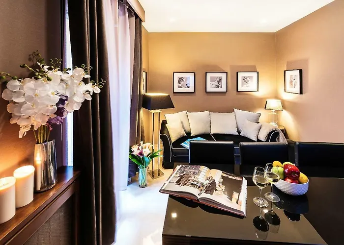 The Brunetti - Luxury Serviced Apartment Rom